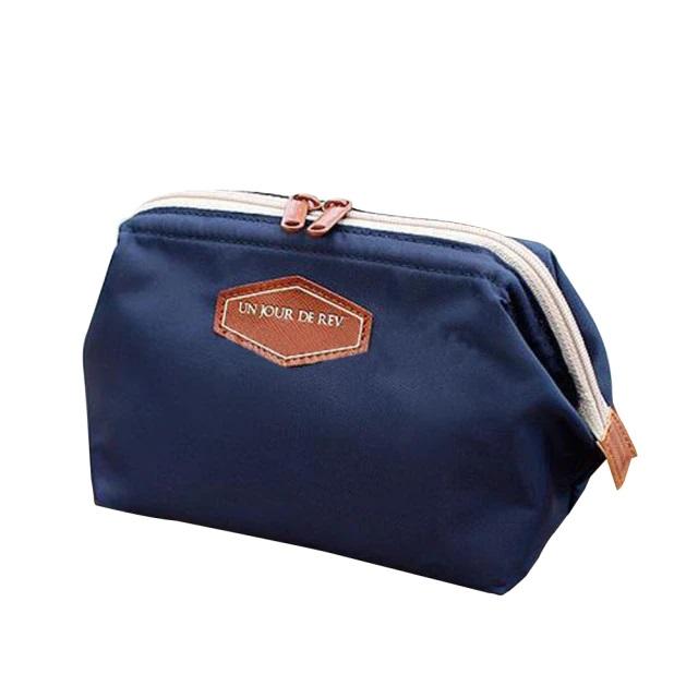 Jolie Trousse de Toilette Un Jour de Rêve
