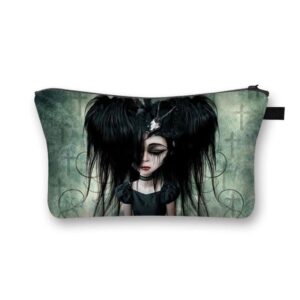 La trousse de maquillage Gothica est l'accessoire indispensable pour vos voyages. Elle est légère, ce qui la rend facile à transporter. 