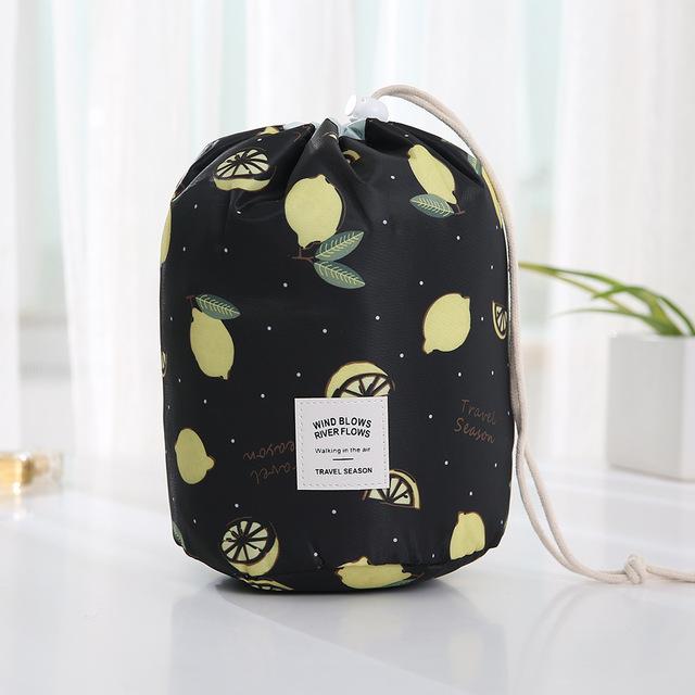 Trousse de Toilette Ronde Travel™ - Range Maquillage